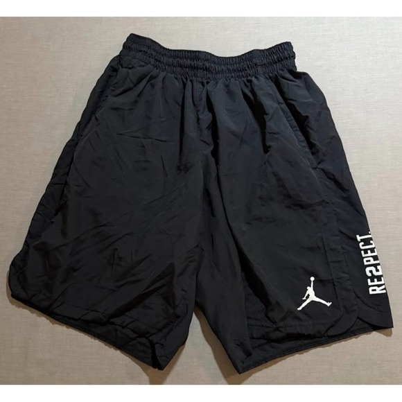 Jordan Re2Pect Nike Jeter Shorts Boys Extra Large Black Pocketed Pull On 26x9. - Picture 1 of 7